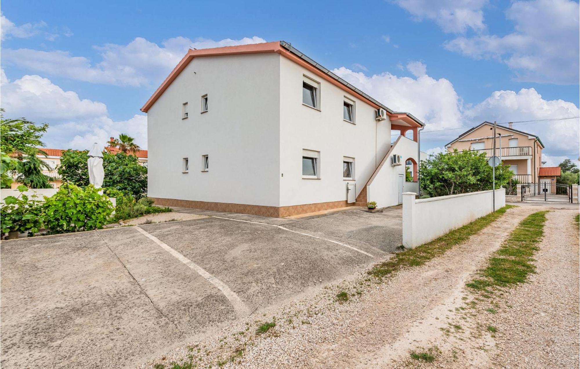 Beautiful Apartment In Vir With Wifi 外观 照片