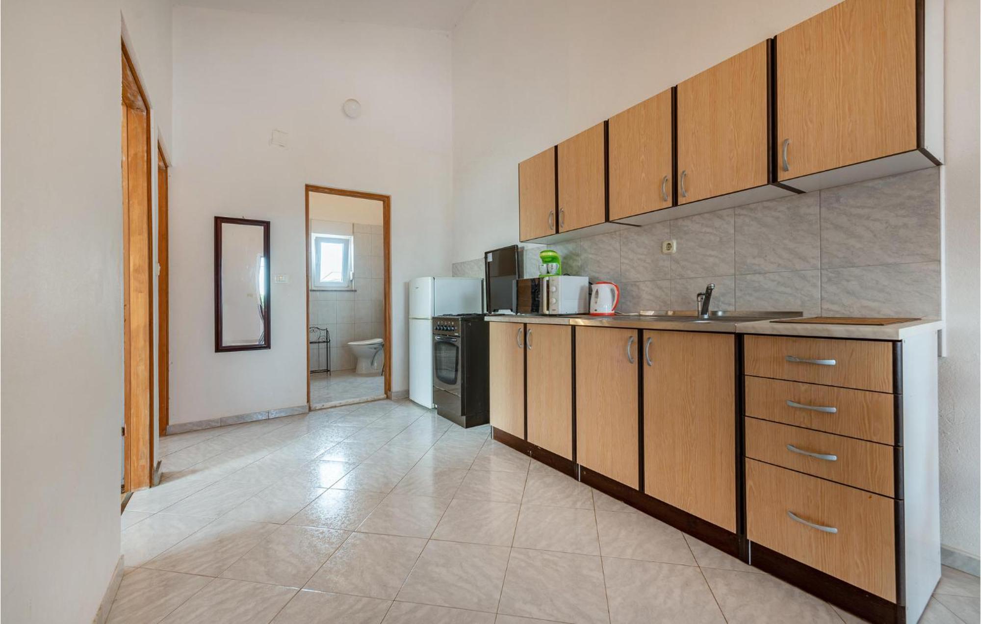Beautiful Apartment In Vir With Wifi 外观 照片